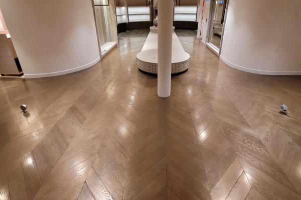 flooring in a commercial retail space